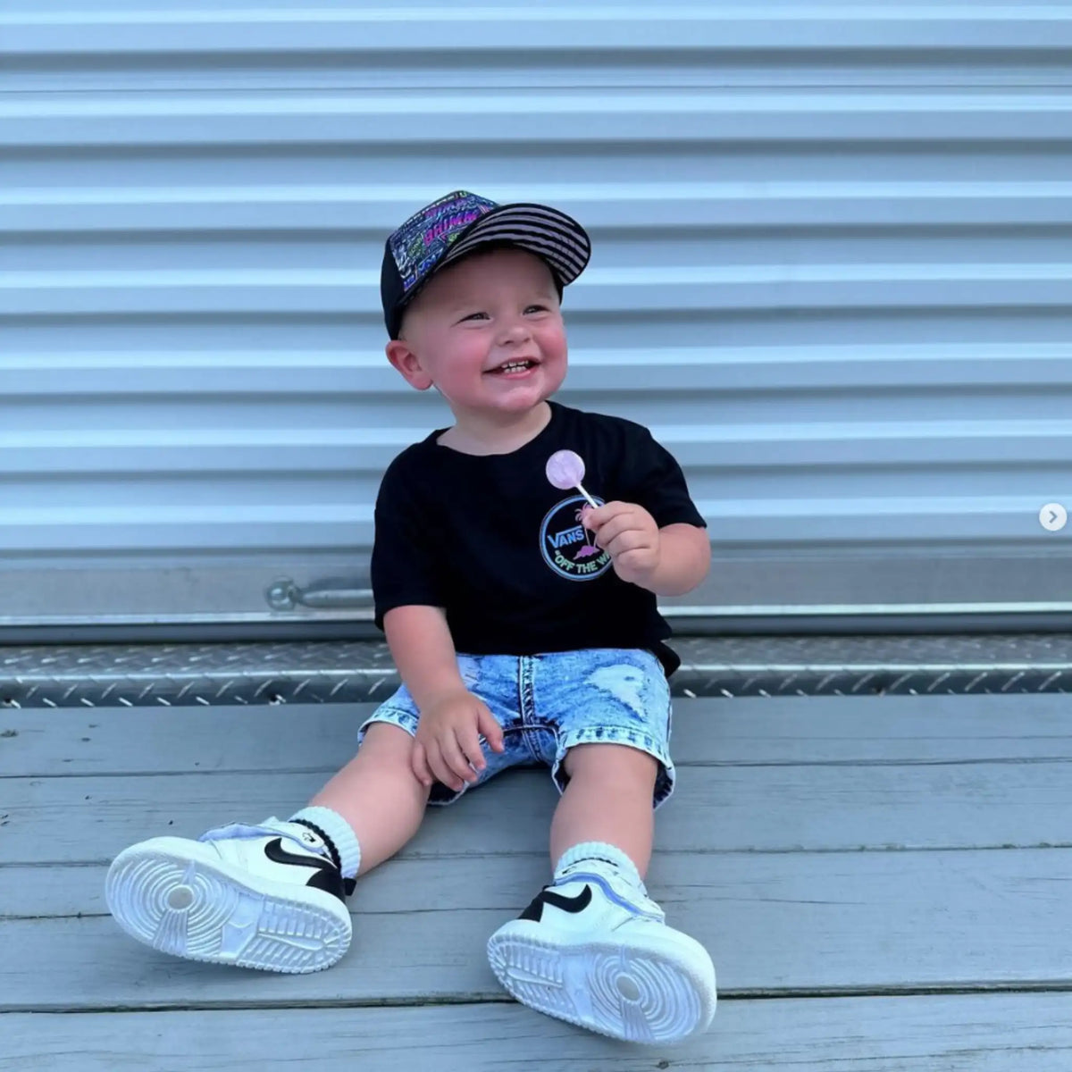 Boy with a Zollipop